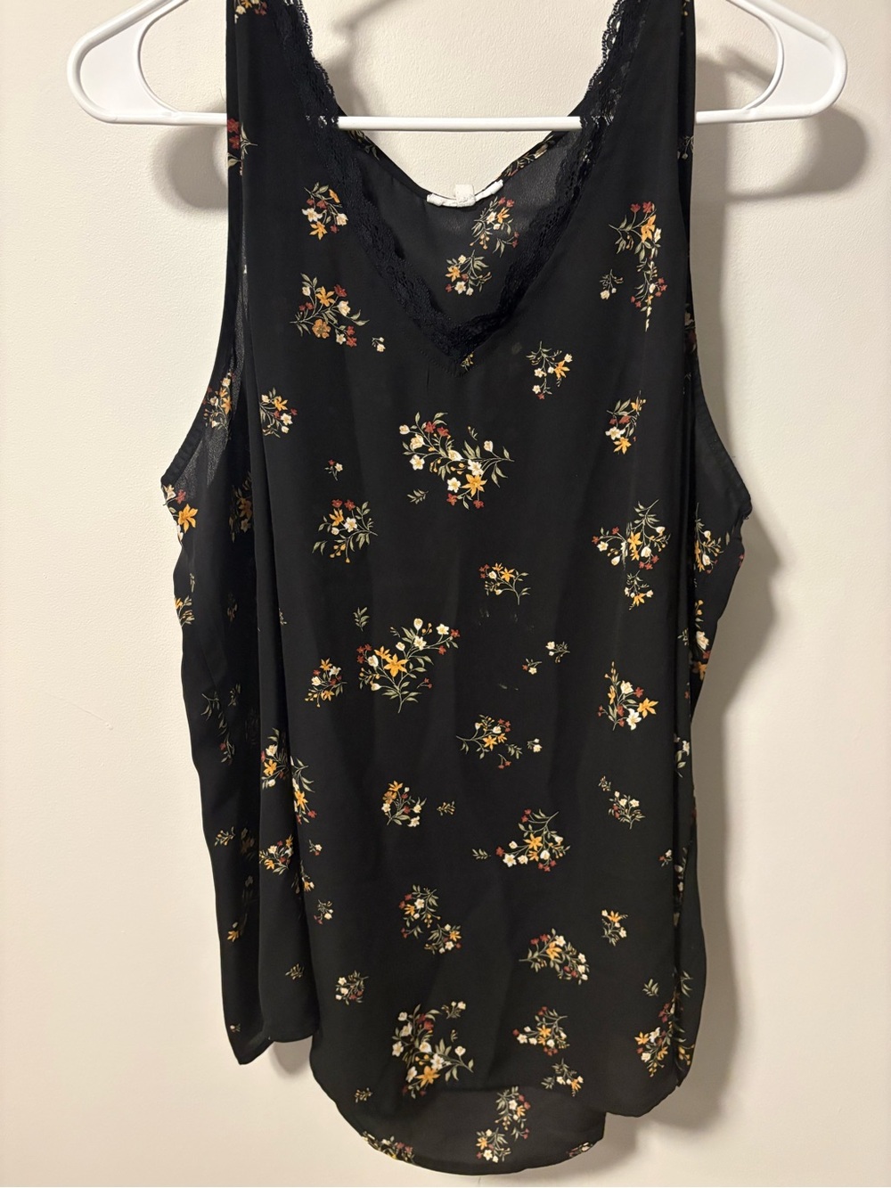 Maurices Black Floral Lace-Trim V-Neck Tank